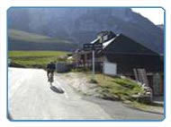 Pyrenees cycling between Soulor and Aubisque 