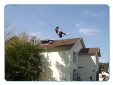 Parents and children can swing to the rooftop